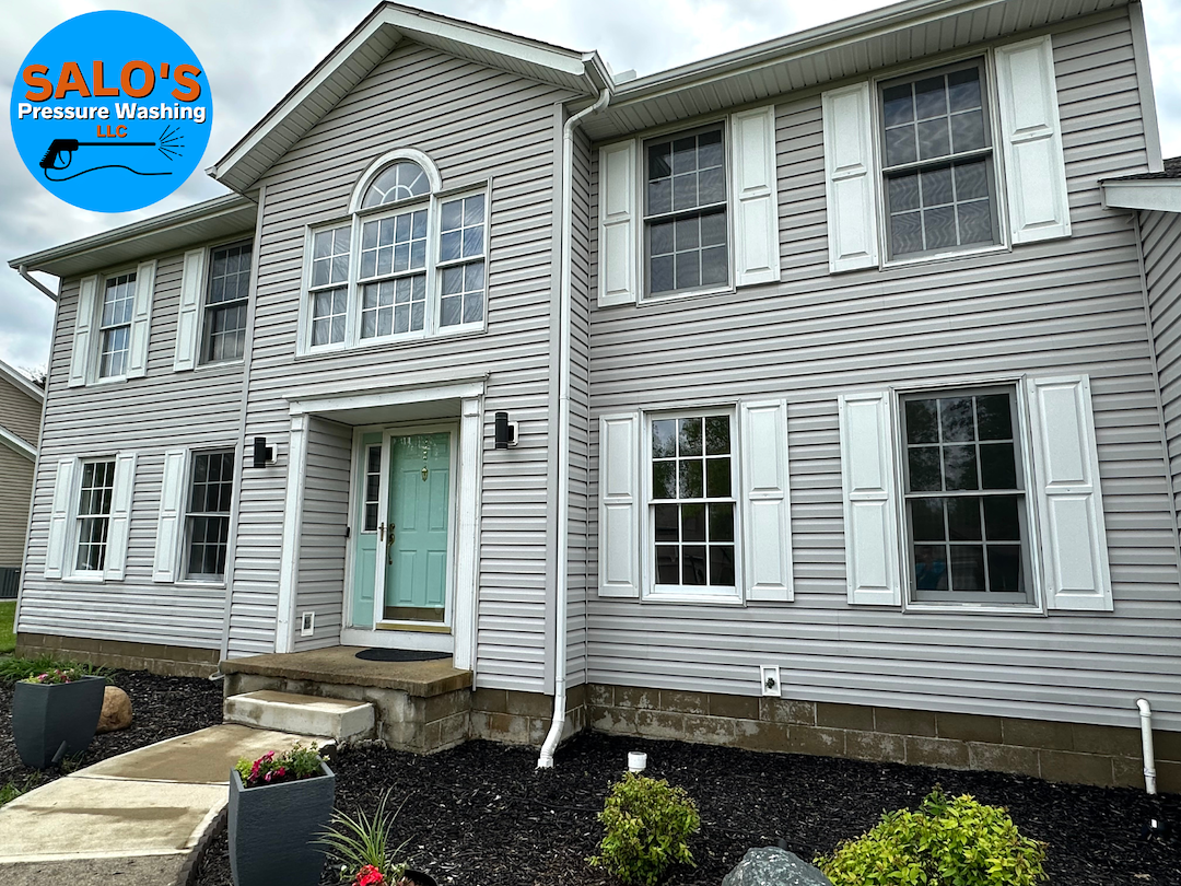 Fantastic Pressure Washing of a House in Centerville, Oh